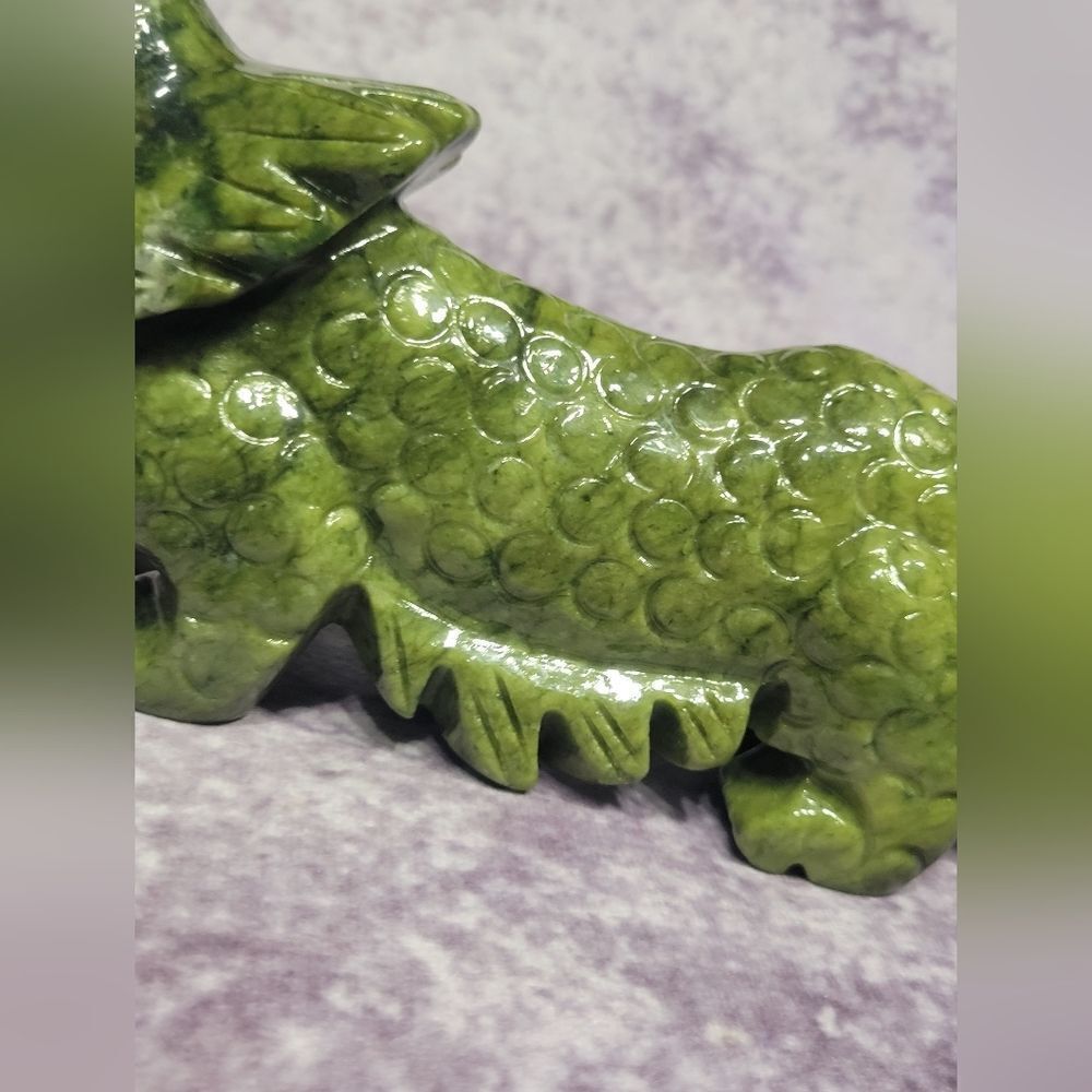 Green Jade Lizard - Picture 9 of 13